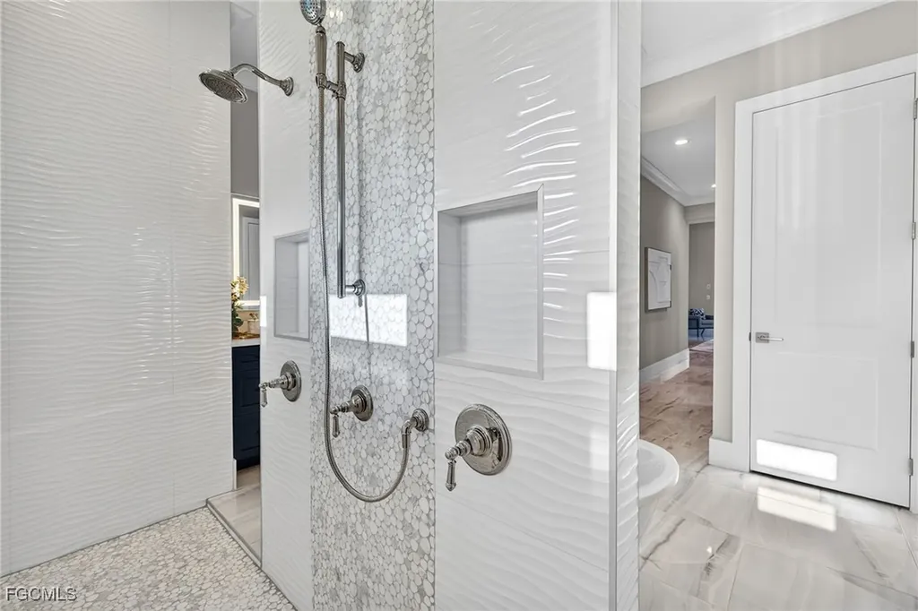 5739 Rose Garden Road Cape Coral FL 33914