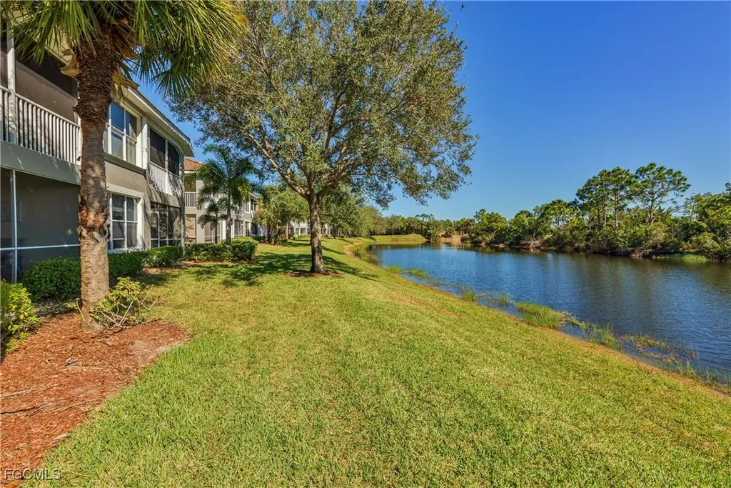 10113 Colonial Country Club Boulevard Fort Myers FL 33913