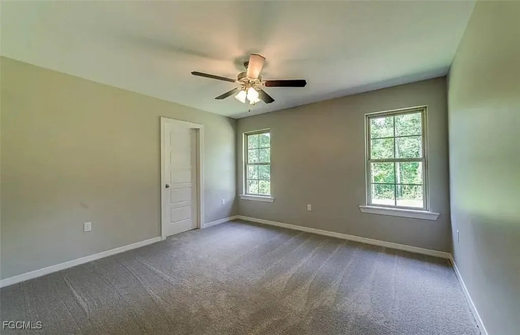 6123 Hendley Court Fort Myers FL 33905