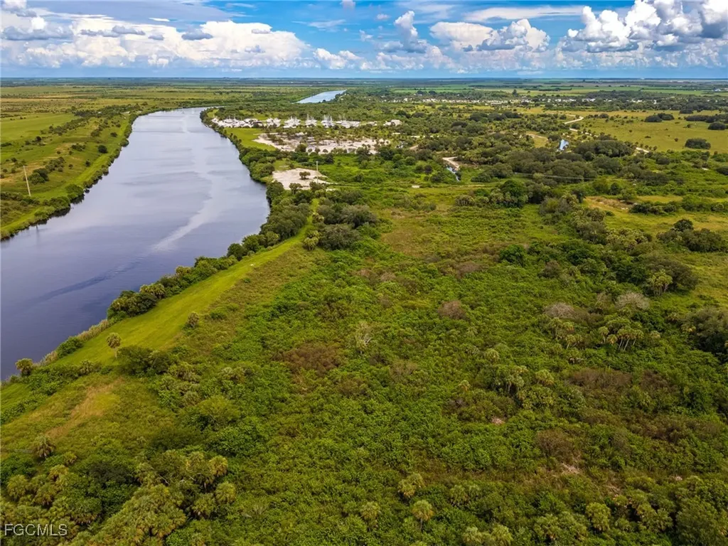 1667 Palomino Drive Moore Haven FL 33471