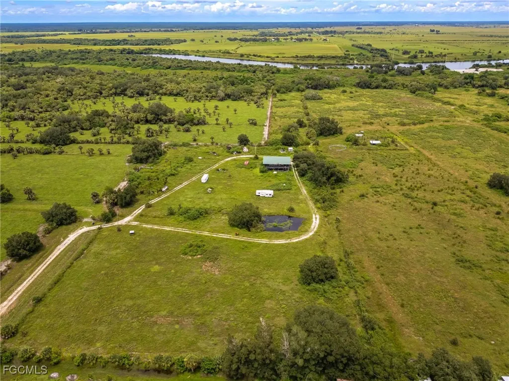 1667 Palomino Drive Moore Haven FL 33471