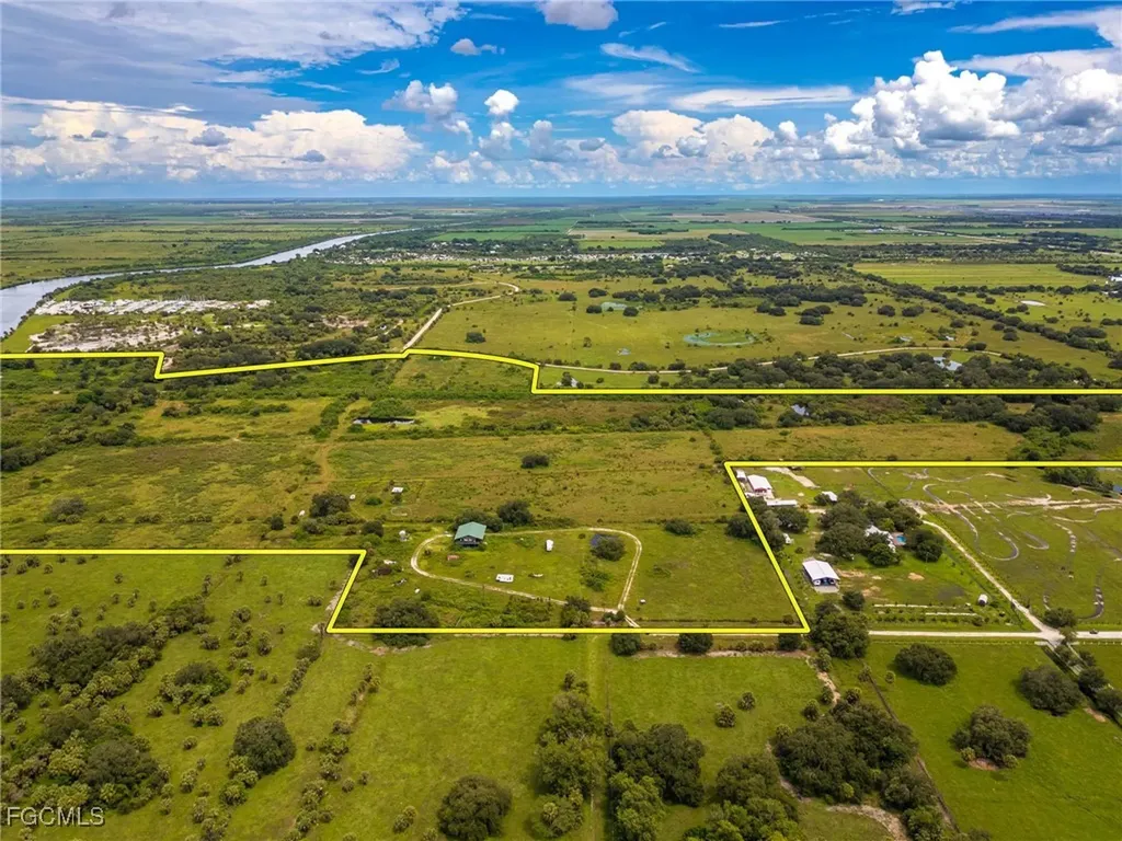 1667 Palomino Drive Moore Haven FL 33471
