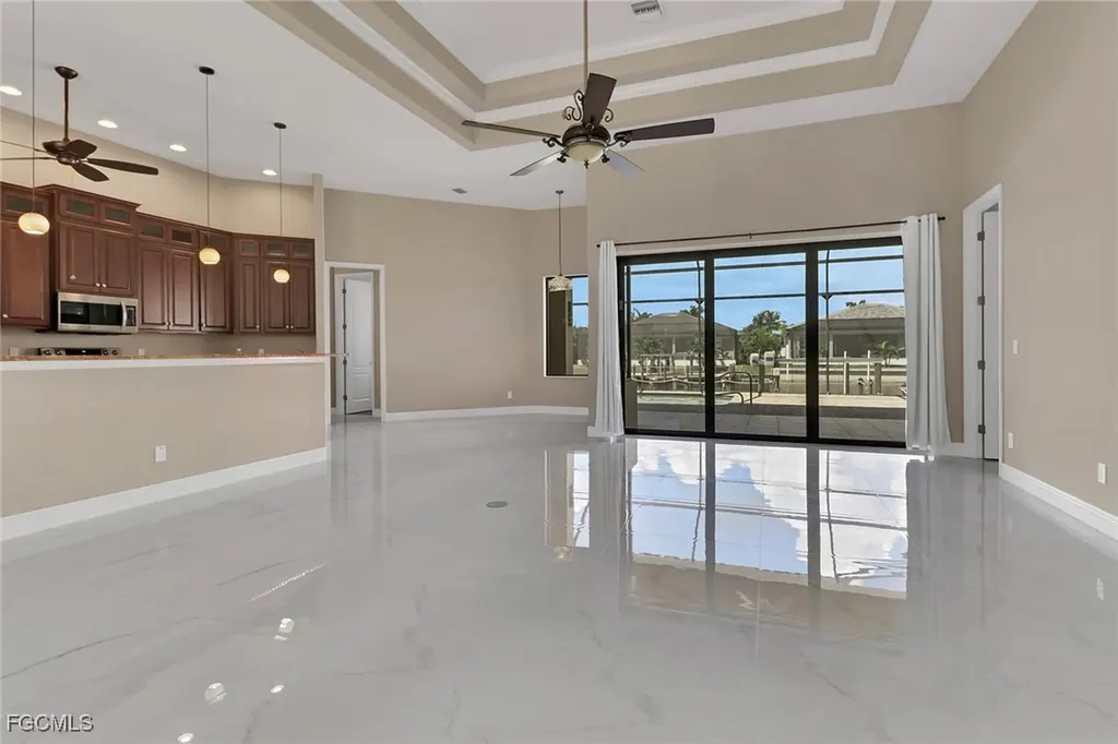 1911 SW 47th Street Cape Coral FL 33914