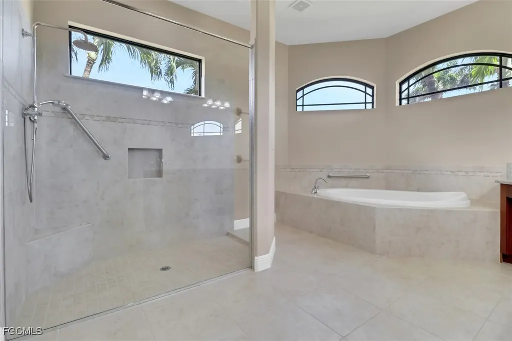 1911 SW 47th Street Cape Coral FL 33914