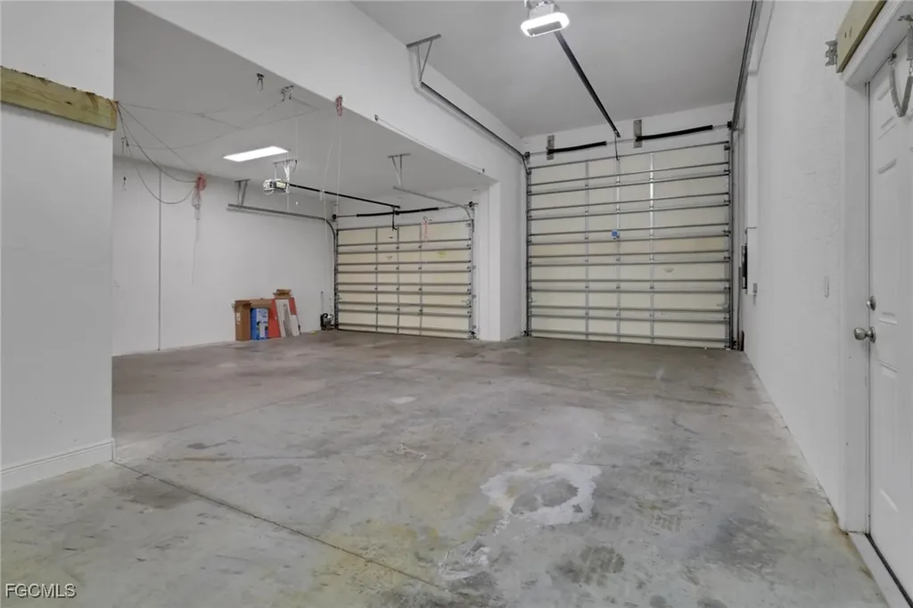 1911 SW 47th Street Cape Coral FL 33914