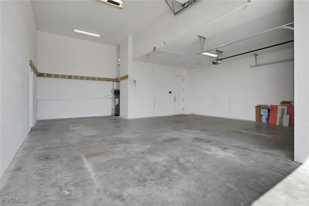 1911 SW 47th Street Cape Coral FL 33914