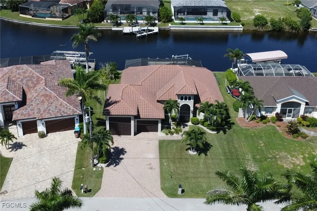 1911 SW 47th Street Cape Coral FL 33914