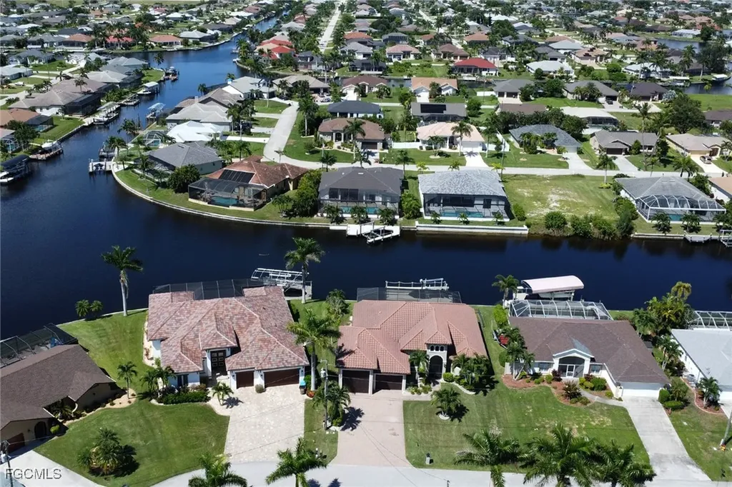 1911 SW 47th Street Cape Coral FL 33914