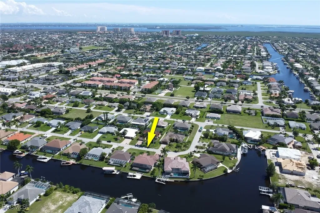 1911 SW 47th Street Cape Coral FL 33914