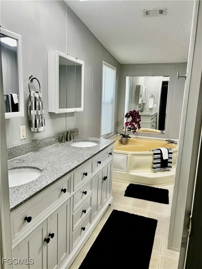 7623/7621 Breeze Drive North Fort Myers FL 33917