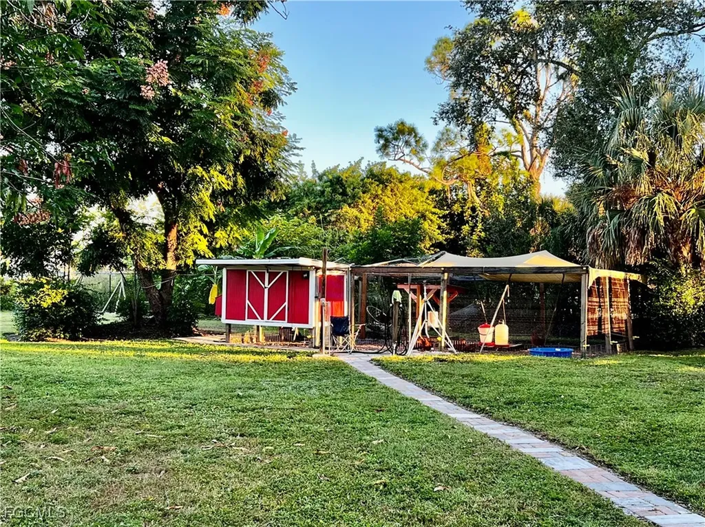 7623/7621 Breeze Drive North Fort Myers FL 33917