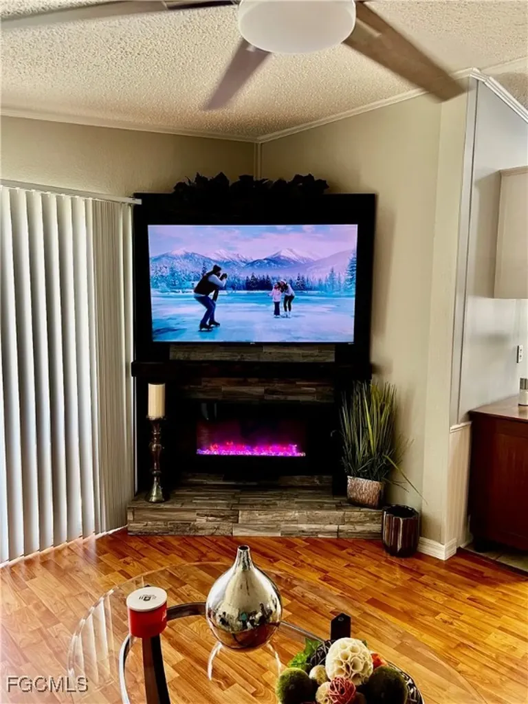 7623/7621 Breeze Drive North Fort Myers FL 33917