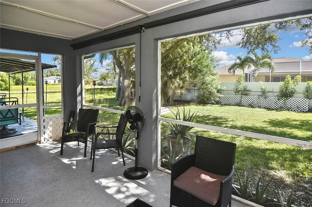 1713 NE 4th Avenue Cape Coral FL 33909