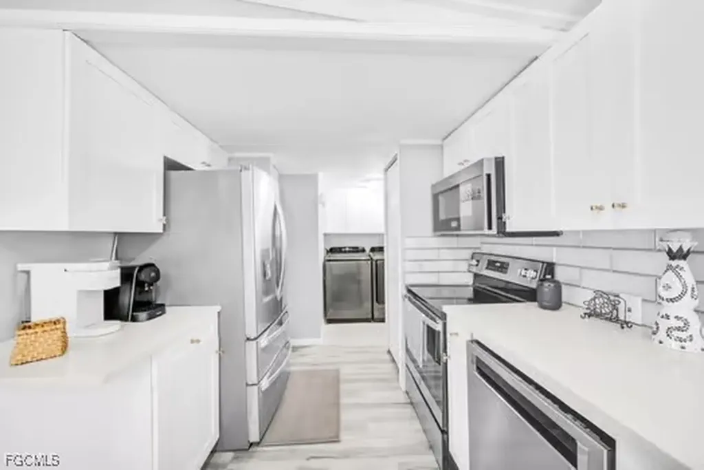 70 Emily Lane Fort Myers Beach FL 33931