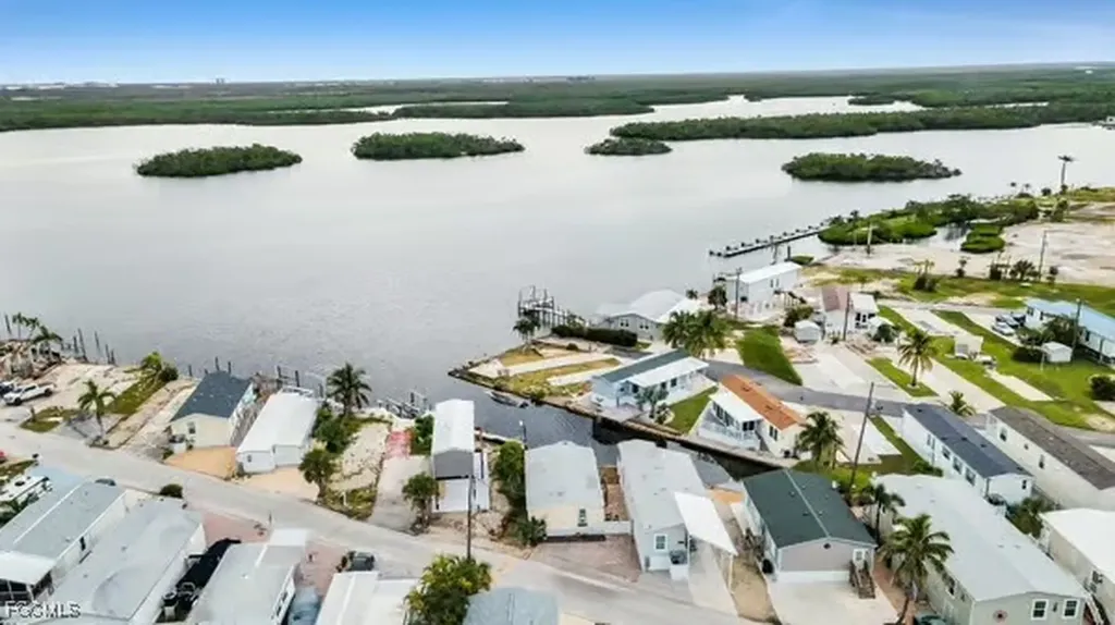 70 Emily Lane Fort Myers Beach FL 33931