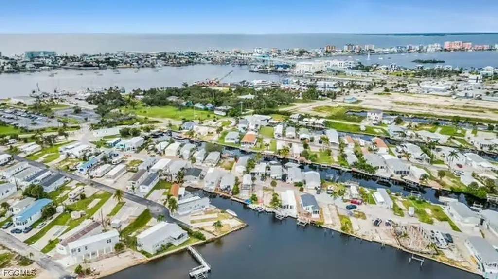 70 Emily Lane Fort Myers Beach FL 33931