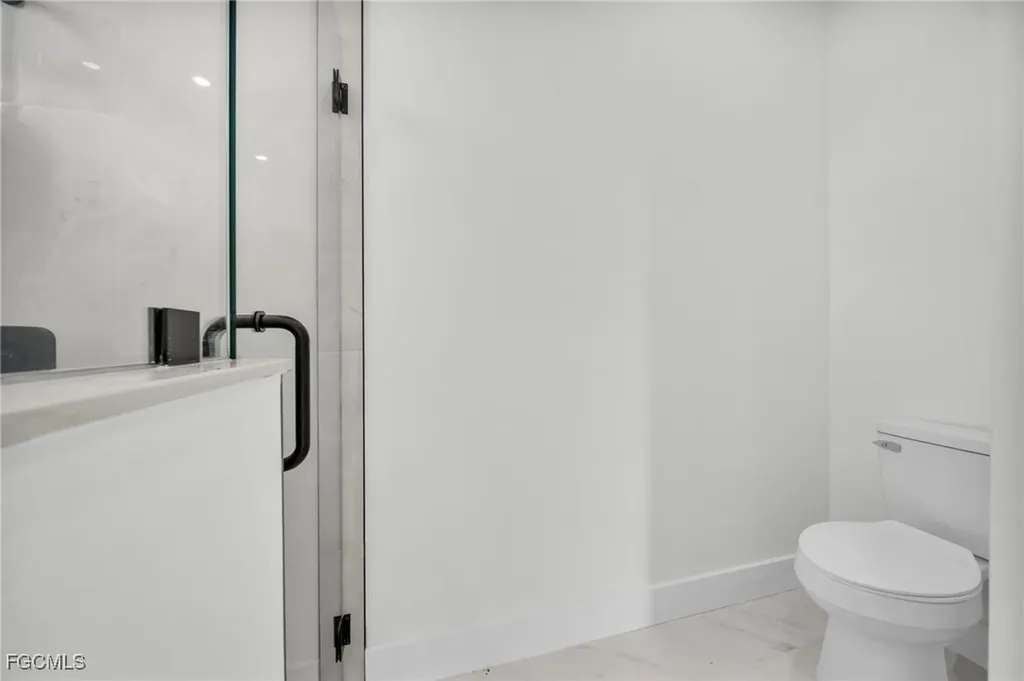 1120 NE 19th Terrace Cape Coral FL 33909