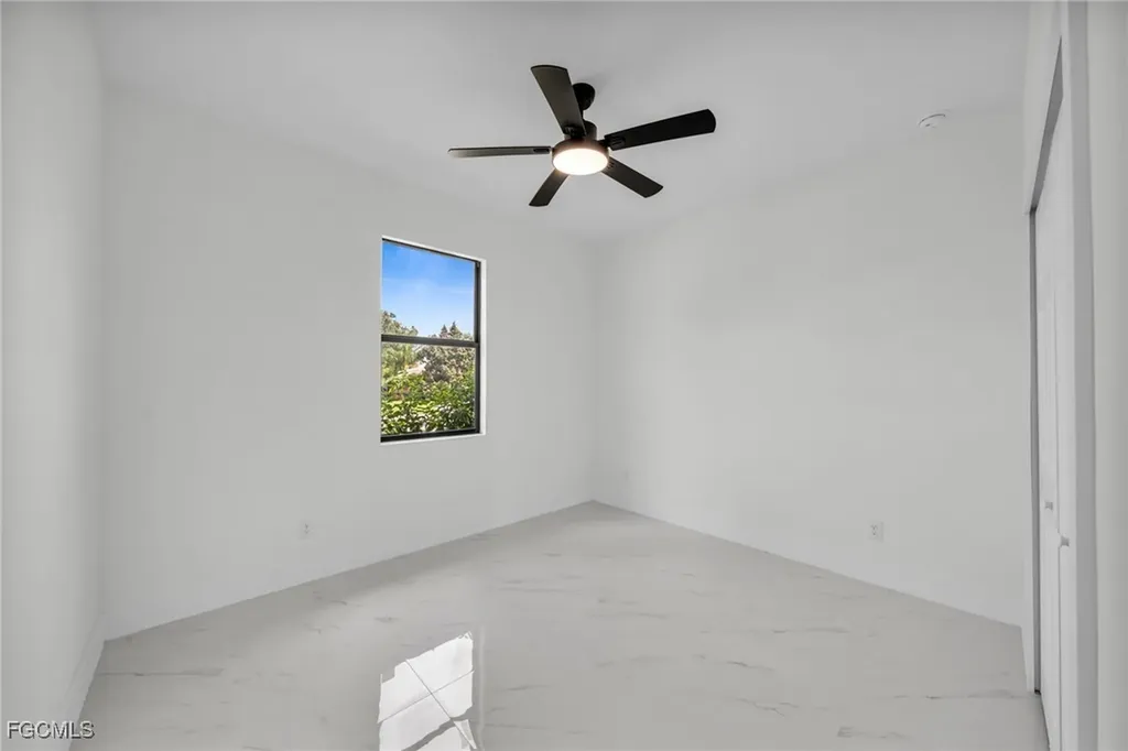 1120 NE 19th Terrace Cape Coral FL 33909