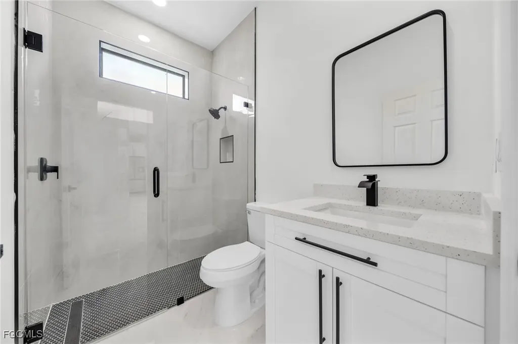 1120 NE 19th Terrace Cape Coral FL 33909