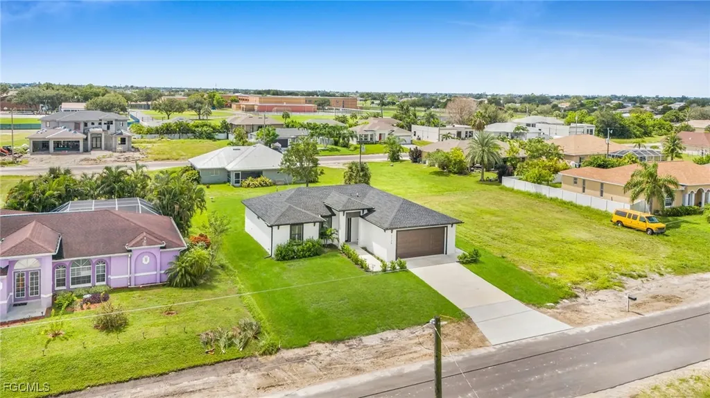 1120 NE 19th Terrace Cape Coral FL 33909