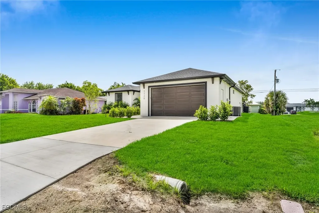 1120 NE 19th Terrace Cape Coral FL 33909