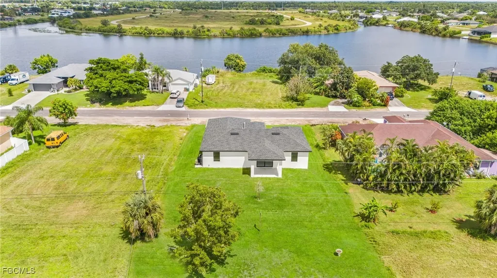 1120 NE 19th Terrace Cape Coral FL 33909