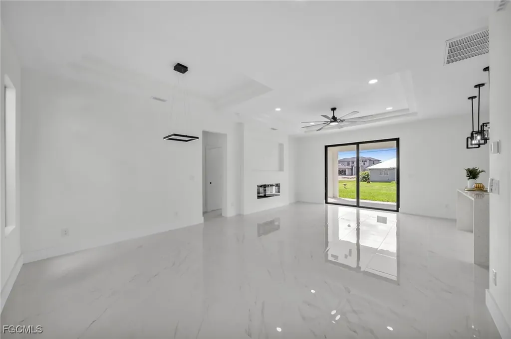 1120 NE 19th Terrace Cape Coral FL 33909