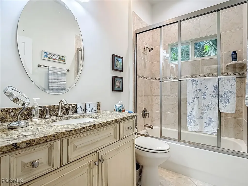5257 Nautilus Drive Cape Coral FL 33904