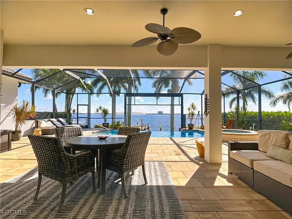 5257 Nautilus Drive Cape Coral FL 33904