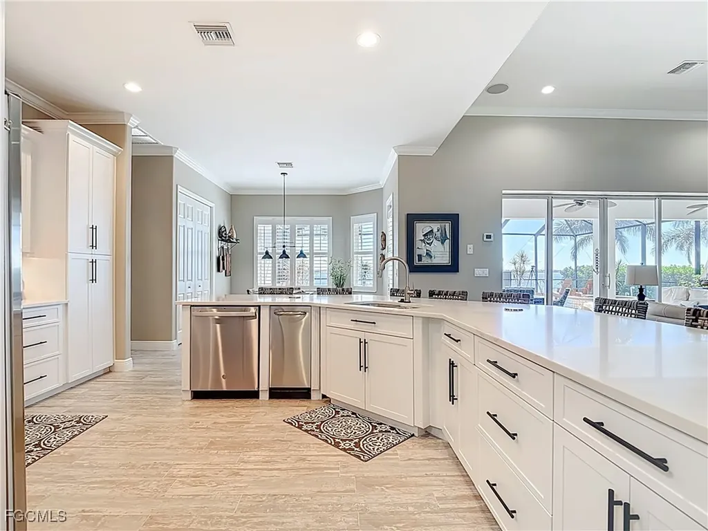 5257 Nautilus Drive Cape Coral FL 33904