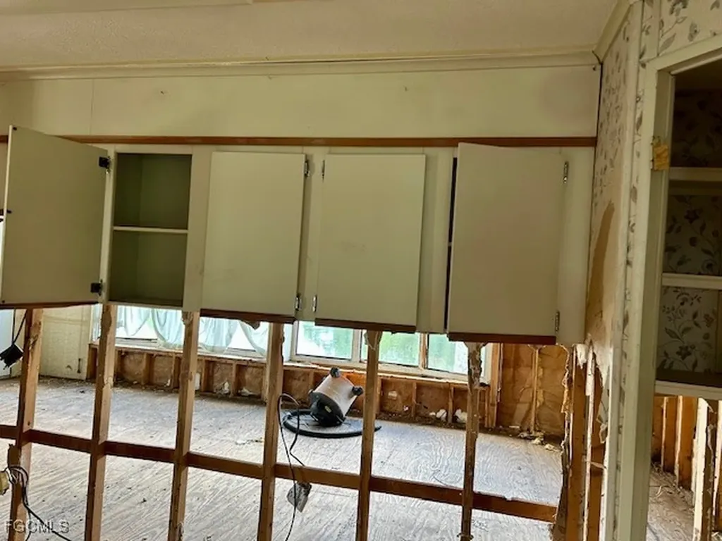 5558 Palm Beach Boulevard Fort Myers FL 33905