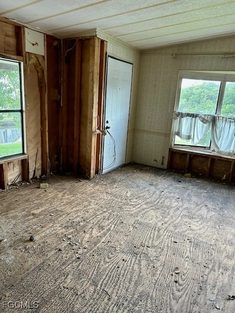 5558 Palm Beach Boulevard Fort Myers FL 33905