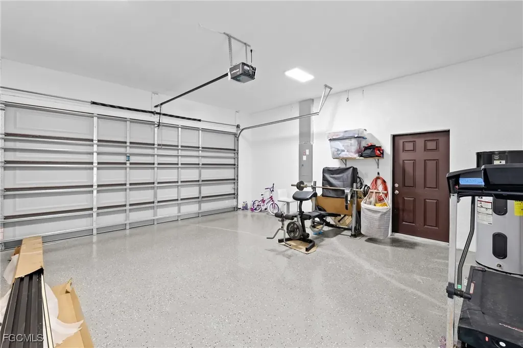 140 SE 16th Street Cape Coral FL 33990