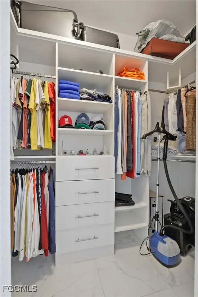 140 SE 16th Street Cape Coral FL 33990