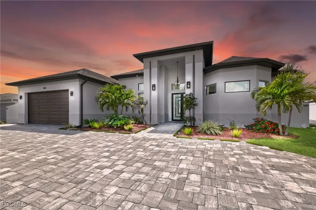 140 SE 16th Street Cape Coral FL 33990