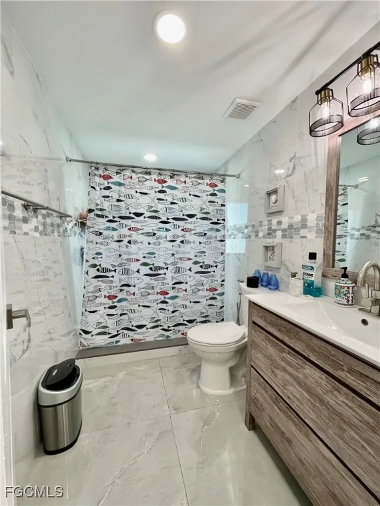 2351 Oleander Street St. James City FL 33956