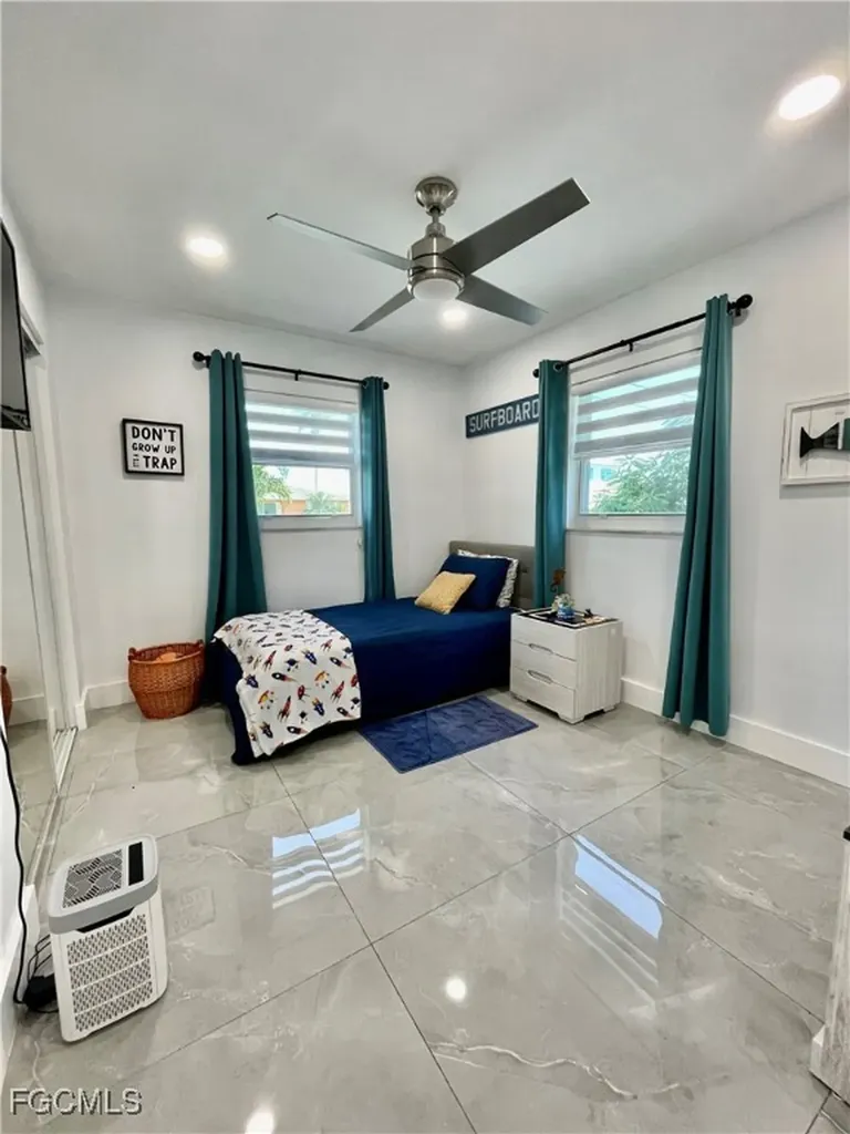 2351 Oleander Street St. James City FL 33956