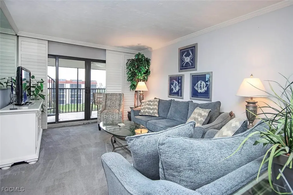 2445 W Gulf Drive Sanibel FL 33957