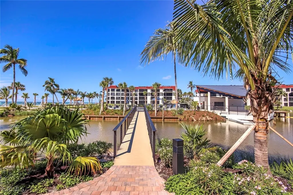 2445 W Gulf Drive Sanibel FL 33957