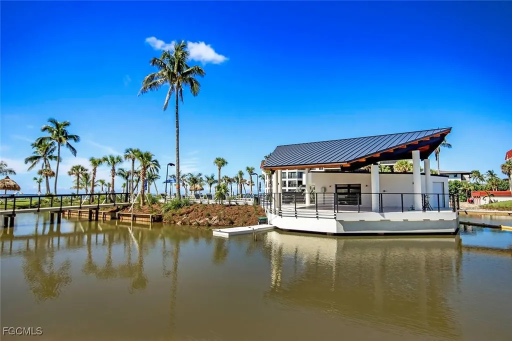 2445 W Gulf Drive Sanibel FL 33957