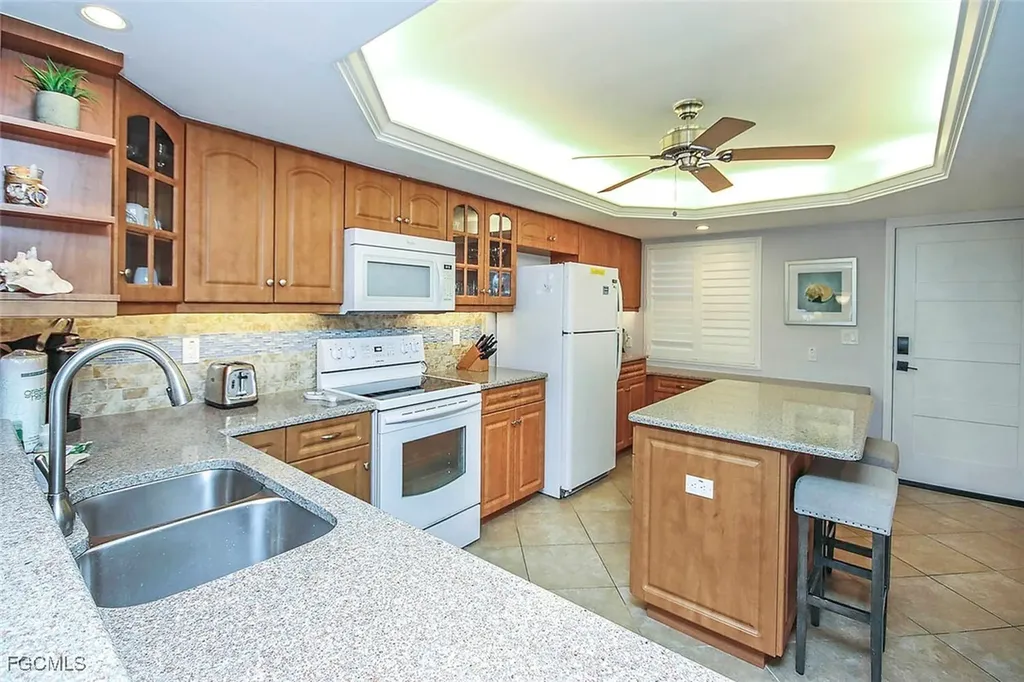 2445 W Gulf Drive Sanibel FL 33957