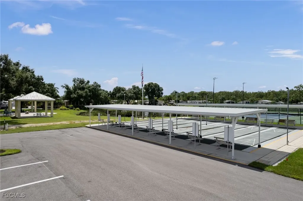 5867 Brightwood Drive E Fort Myers FL 33905