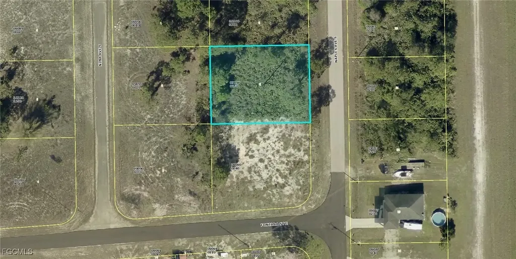 840 Naples Avenue S Lehigh Acres FL 33974