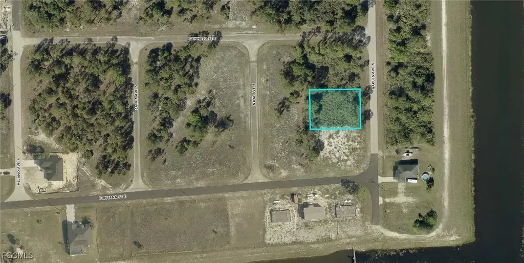 840 Naples Avenue S Lehigh Acres FL 33974