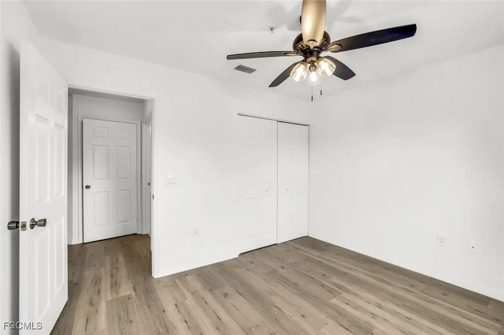 6635 Huntington Lakes Circle Naples FL 34119