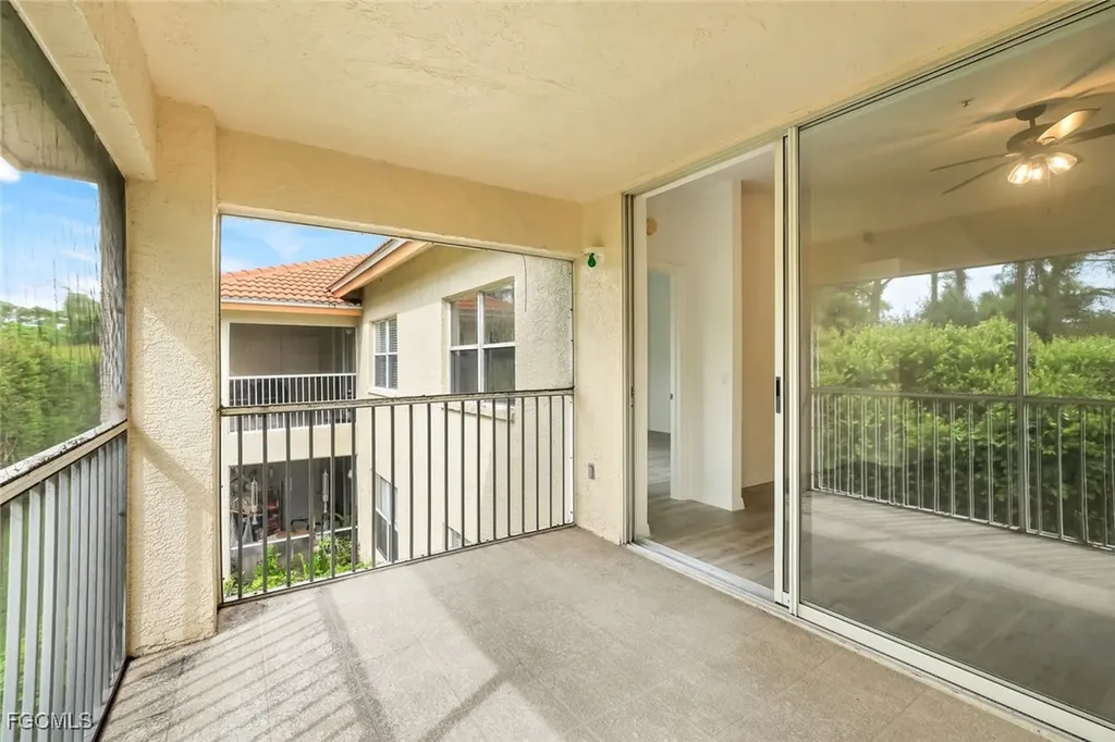 6635 Huntington Lakes Circle Naples FL 34119