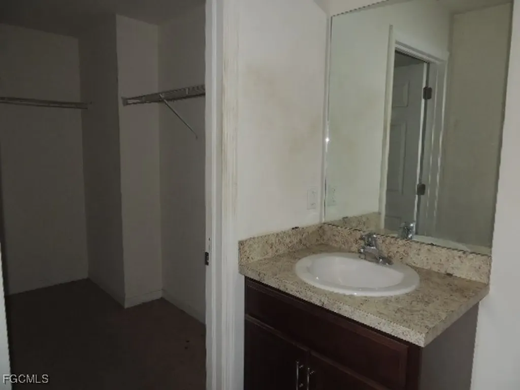 414 NW 13th Terrace Cape Coral FL 33993