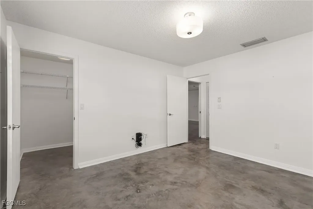 1331 S Brandywine Circle Fort Myers FL 33919