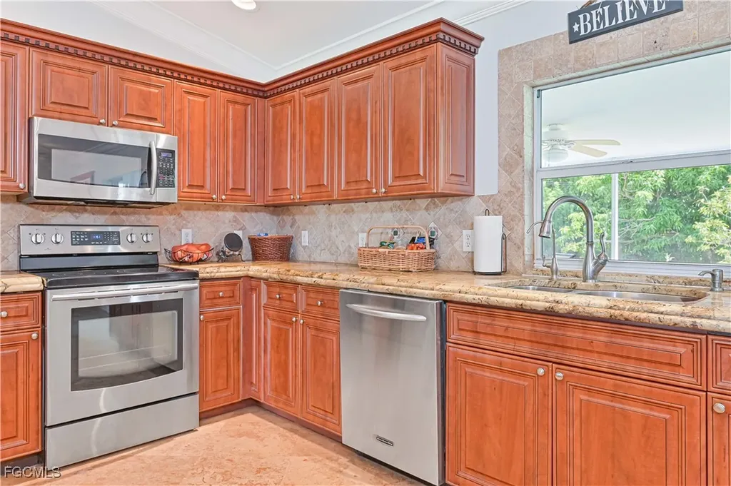 18217 Sycamore Road Fort Myers FL 33967