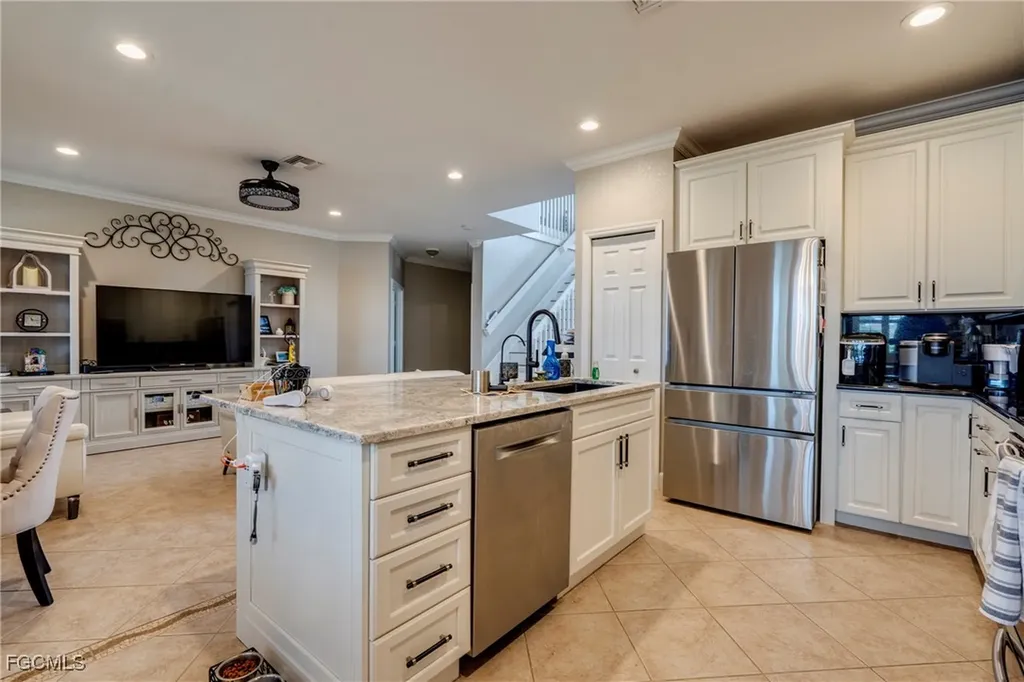8309 Sumner Avenue Fort Myers FL 33908